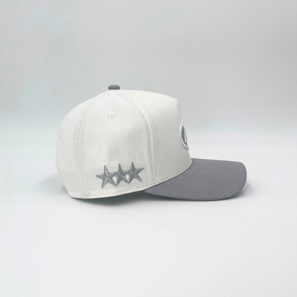 Invincible Exclusives INV Staple Logo Snapback || White / Gray